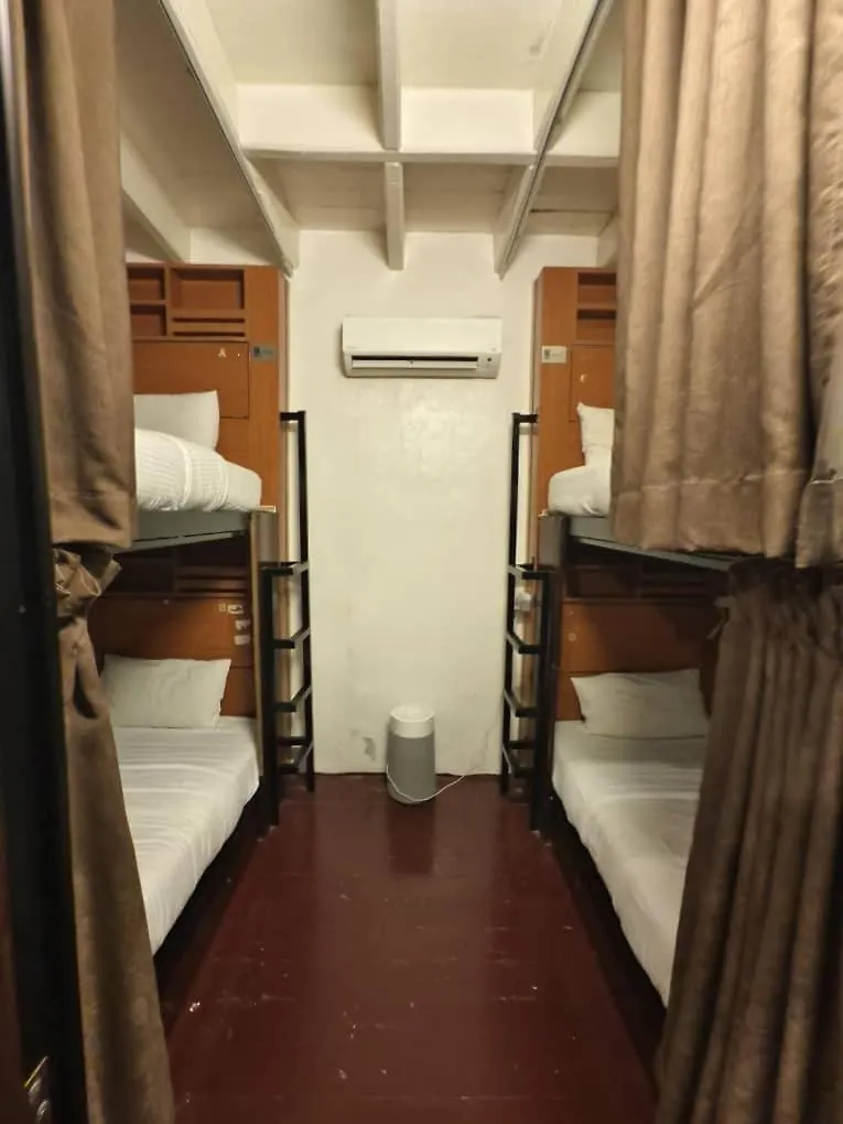 Red Inn Court George Town