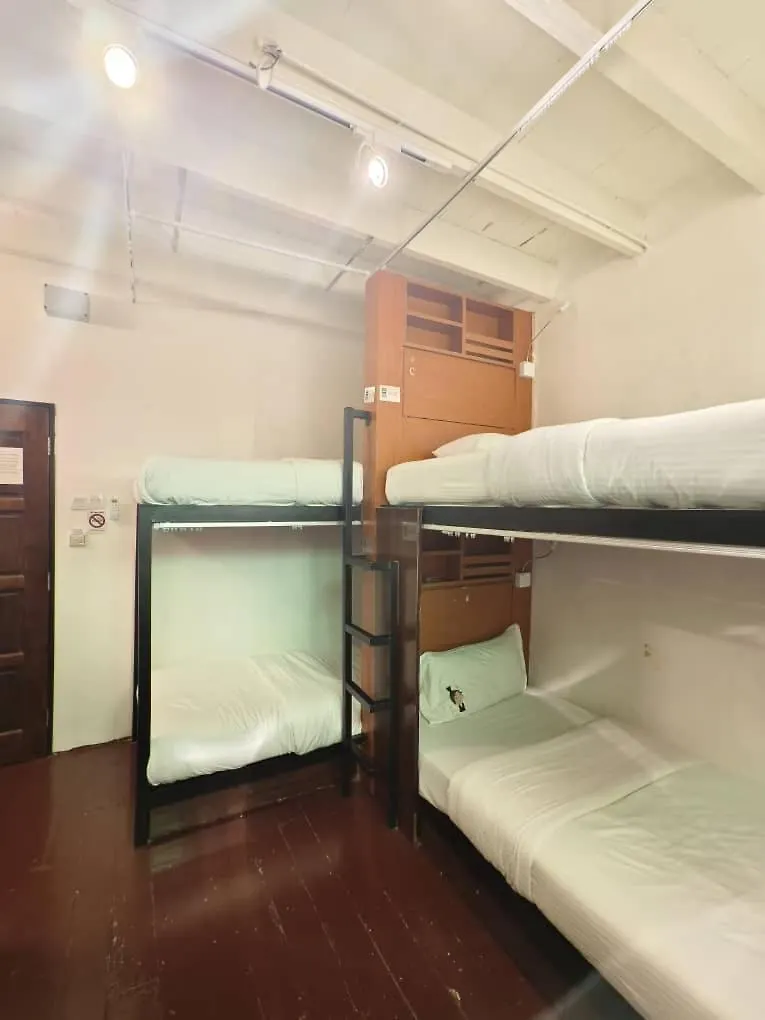 Hostel Red Inn Court George Town