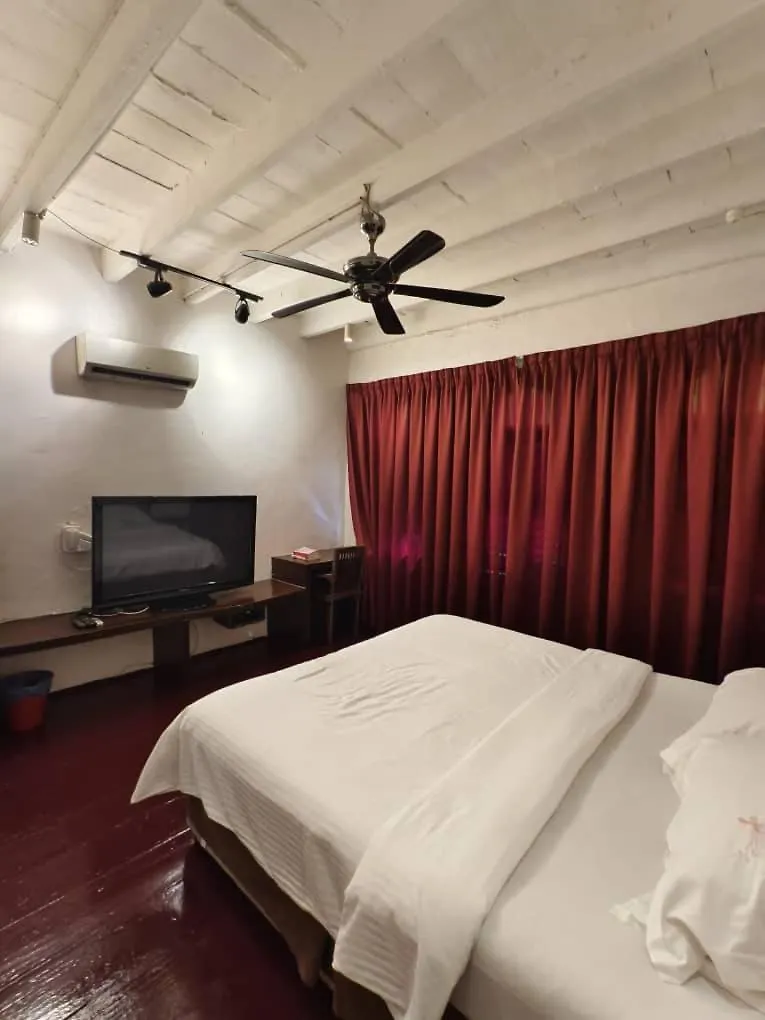 Hostel Red Inn Court George Town