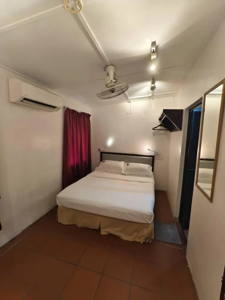 Hostel Red Inn Court George Town