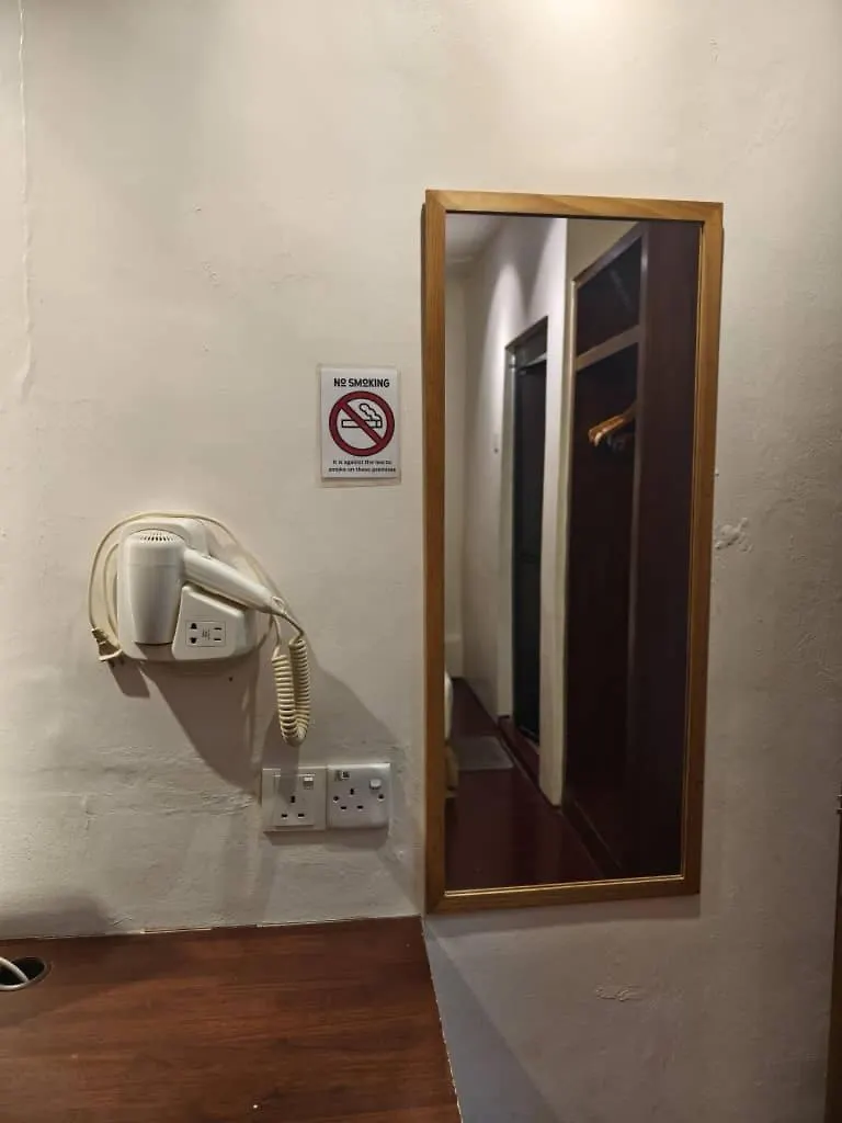 Hostel Red Inn Court George Town